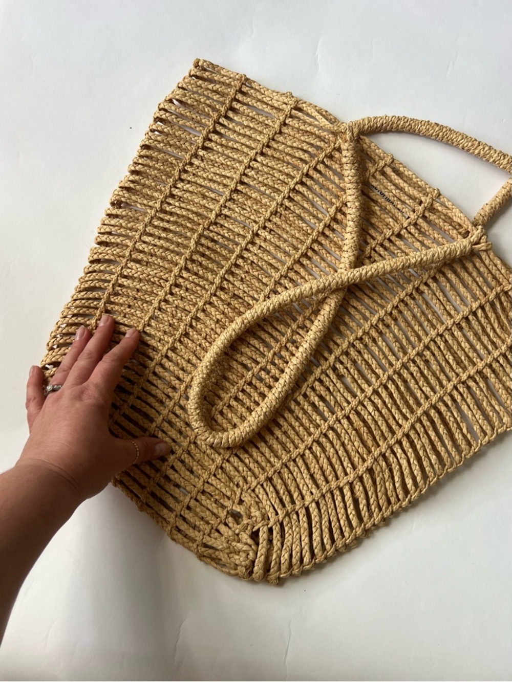 Reformation Woven Straw Tote Bag - Picture 4 of 4